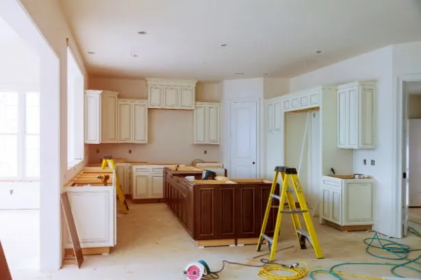 Cabinet Refacing and Cabinet Refinishing in Babylon