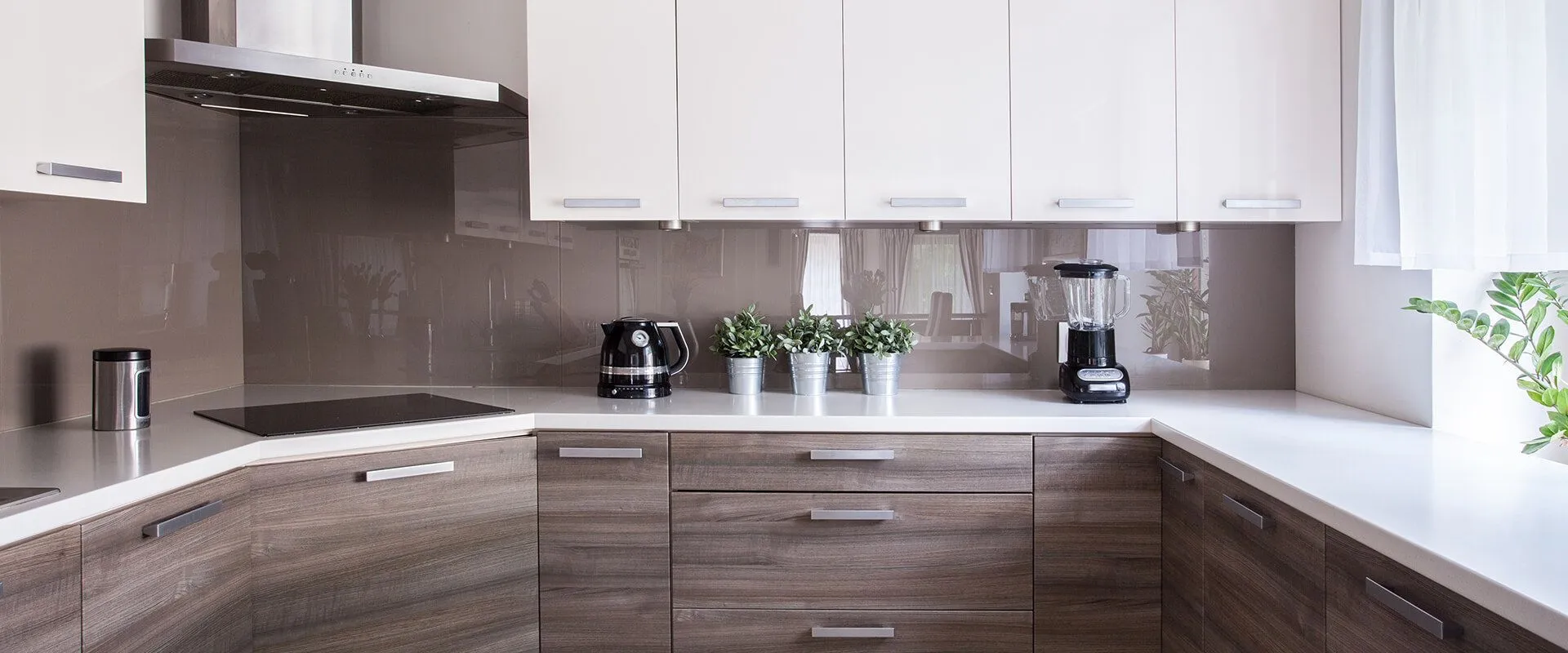 Kitchen Cabinets and Kitchen Island Work in Brookhaven